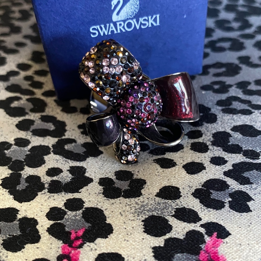 Swarovski Dark Purple Pink Crystal Sparkling Bow Ring